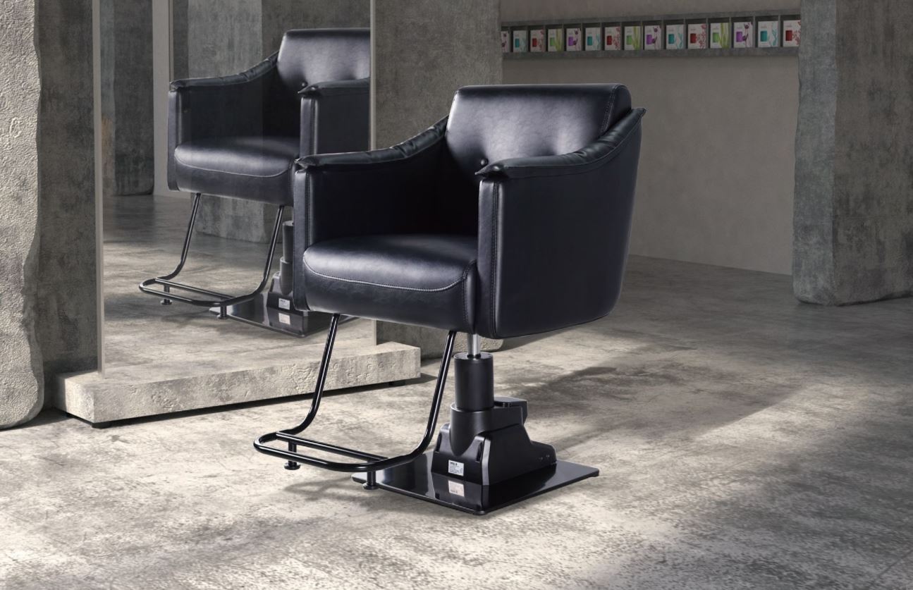 Fauteuil Push Club Noir en situation